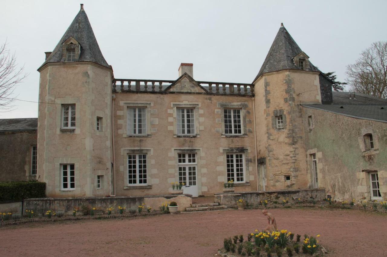 Le Logis De La Foret Hotel Sainte-Verge Esterno foto